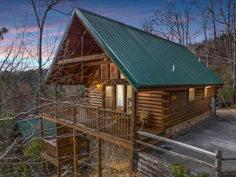 Вилла Breathtaking Views Of The Smokies, 3 Mins To Гатлинбург Экстерьер фото